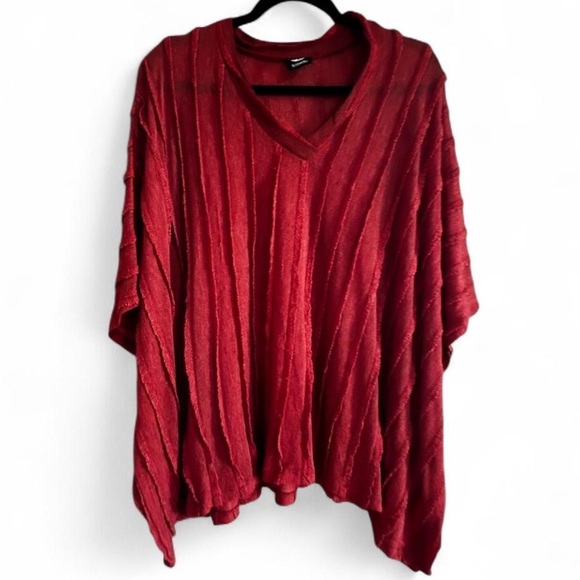 Bobeau Red Sweater/Pancho with interesting texture, M - Picture 1 of 12